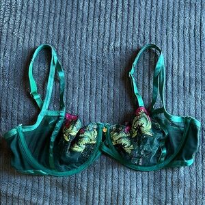 Adore Me NWT Teal shear bra with yellow and pink floral embroidery 36D 👽
